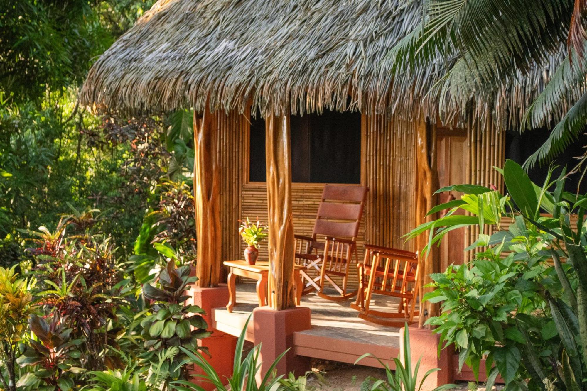 Luna Lodge Carate Kültér fotó